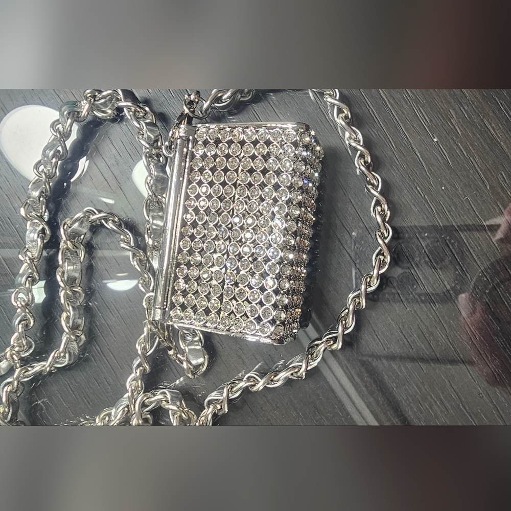 NWOT Chanel Silver Mini Bag Necklace - Picture 4 of 8
